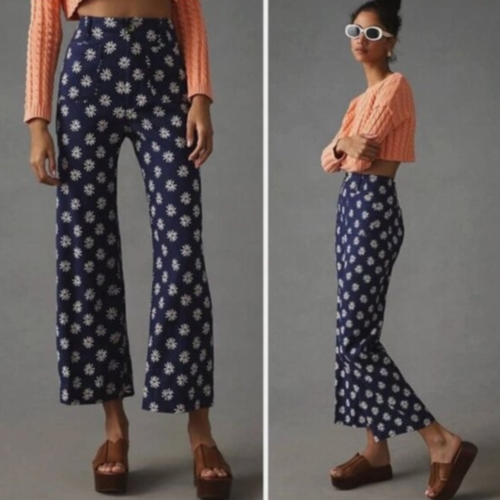 Colette Crop Navy Daisy, 33T